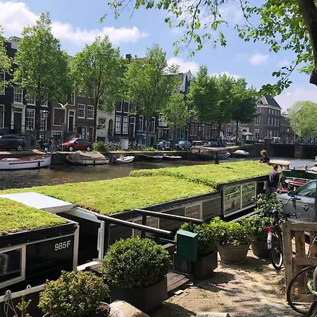 Houseboat Trijntje City Center