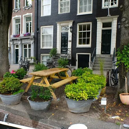 Houseboat Trijntje City Center