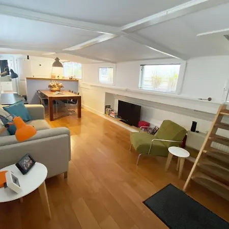 Houseboat Trijntje City Center דירה